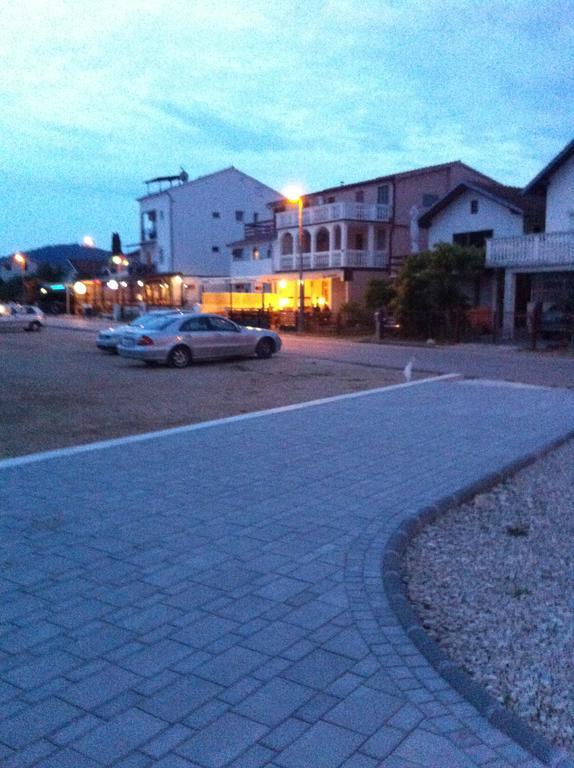 Nada Apartment Bilice Dış mekan fotoğraf